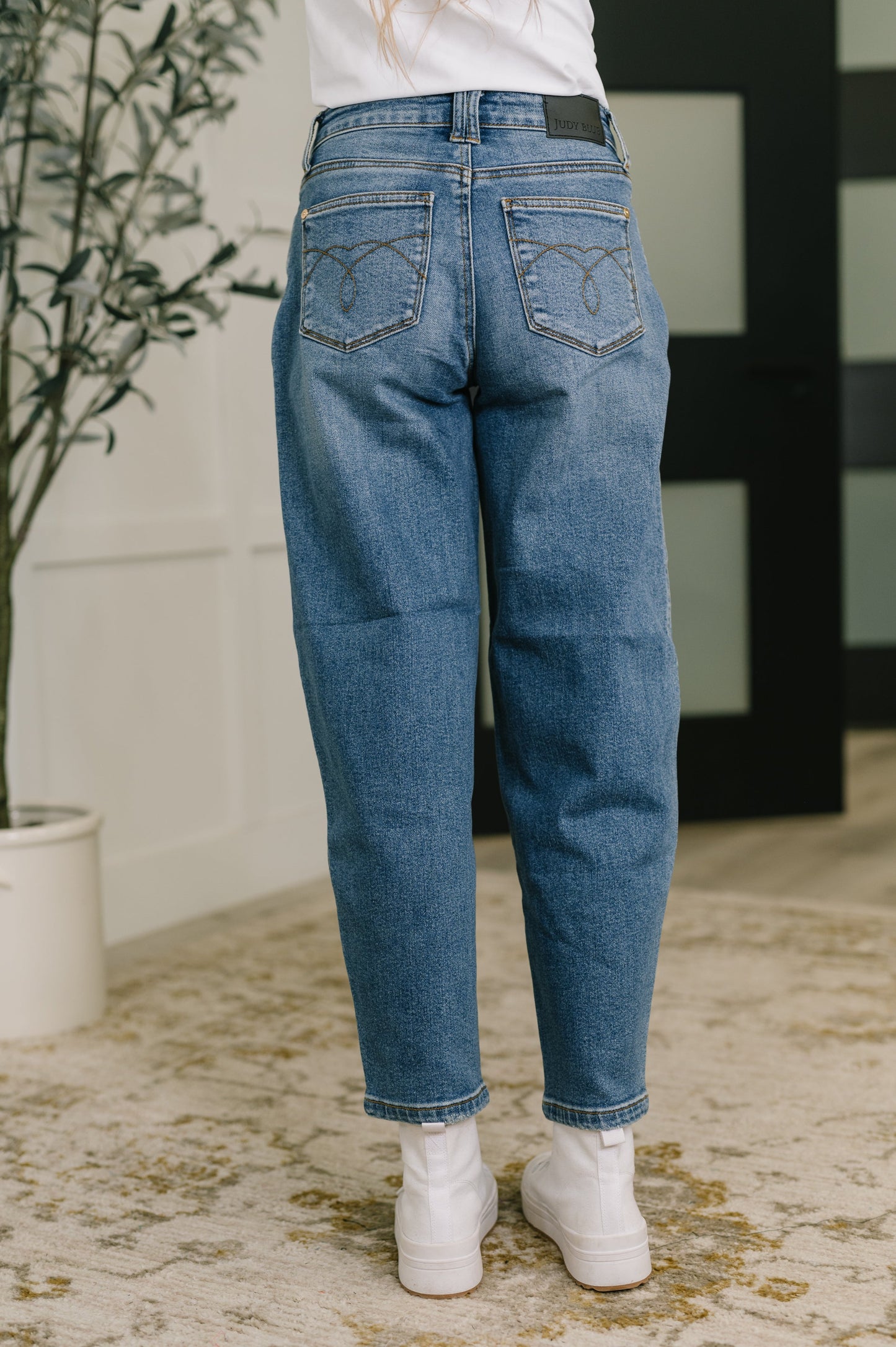 Bella High Waist Soft Barrel Stitch Thru Pocket Jeans