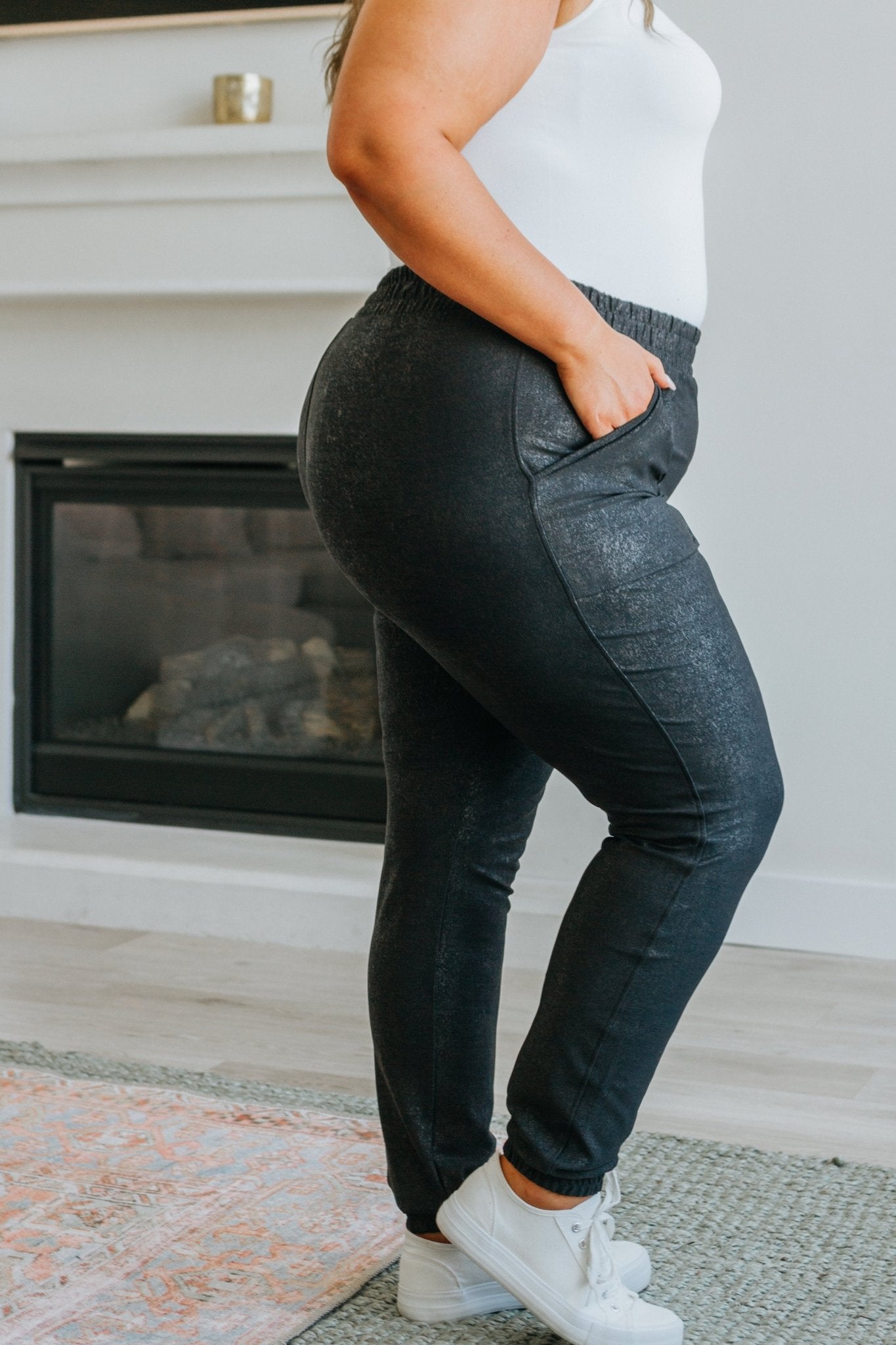 Best in Show Pebble Joggers - Driftwood Boutique