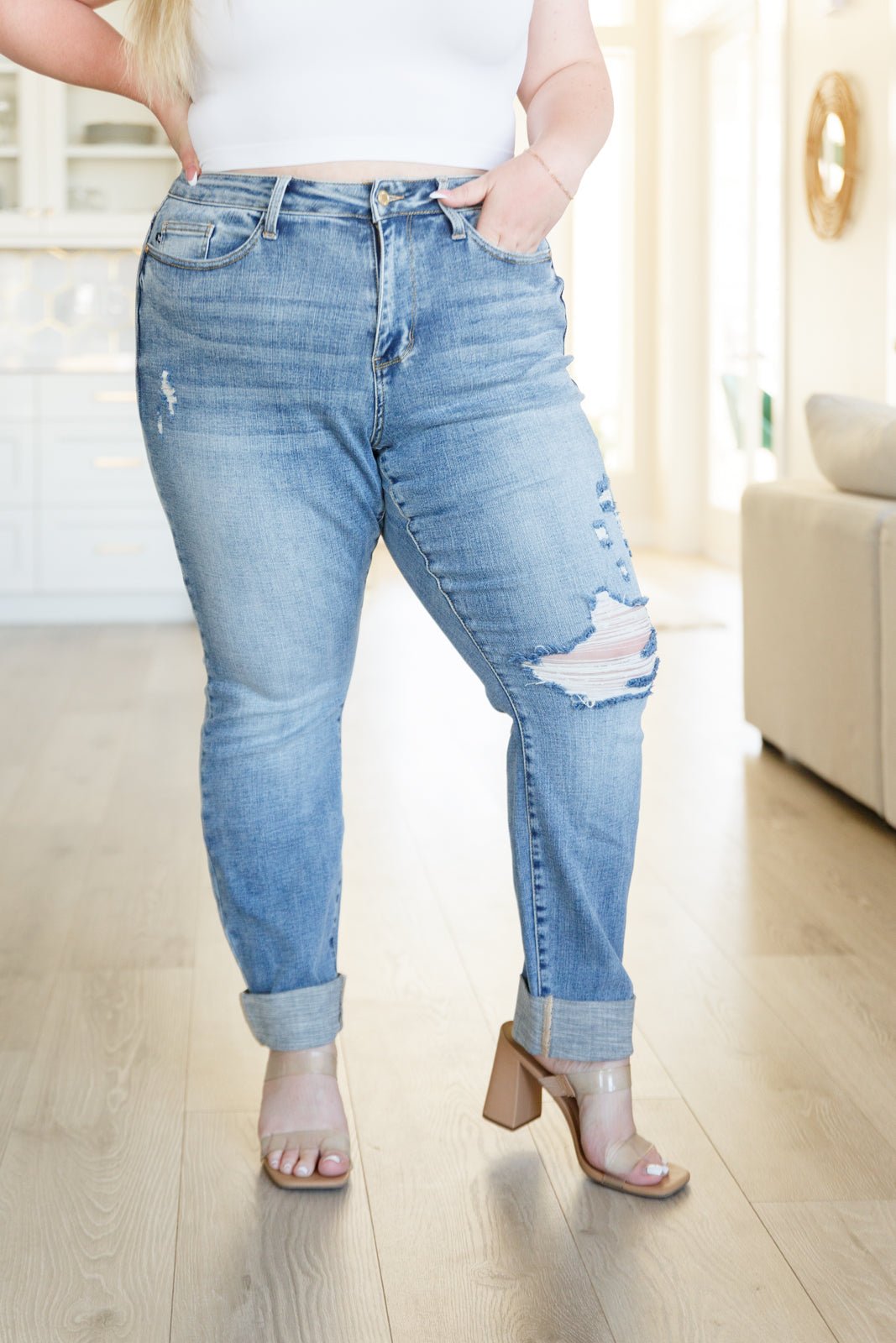 Elodie Mid Rise Distressed Boyfriend Jeans - Driftwood Boutique