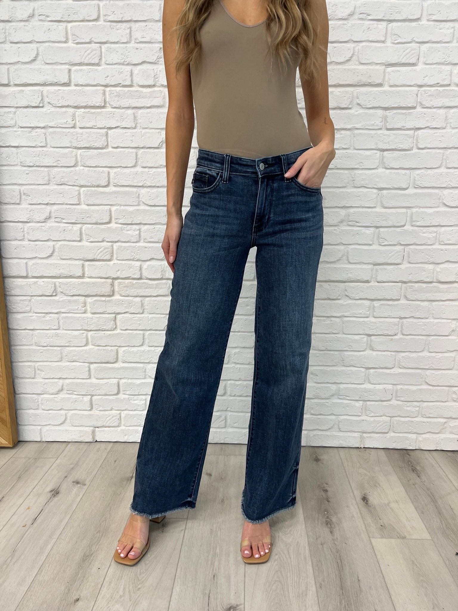 Addie Mid Rise Vintage Wash Wide Leg Jeans - Driftwood Boutique