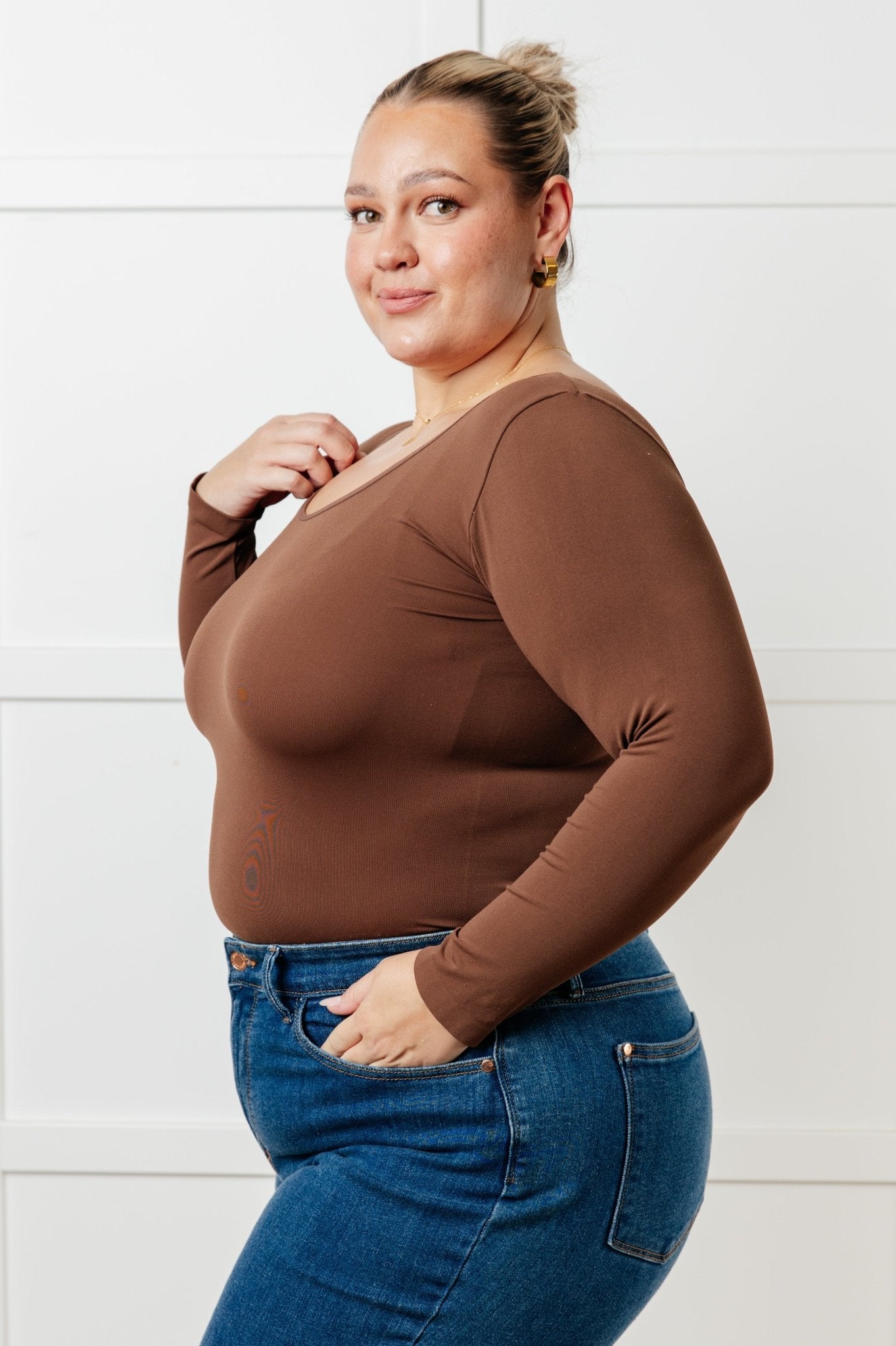 Bring in the Basics Seamless Reversible V - Neck Coffee - Driftwood Boutique