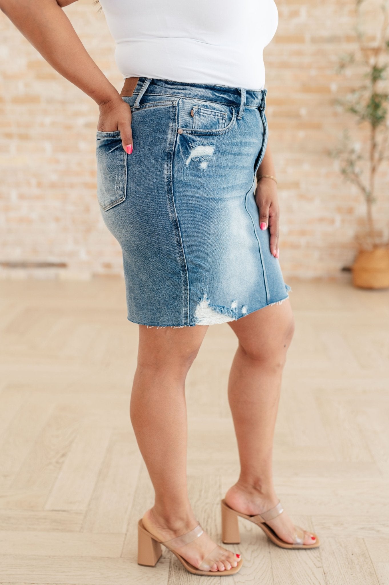 Carol High Rise Rigid Magic Denim Skirt - Driftwood Boutique