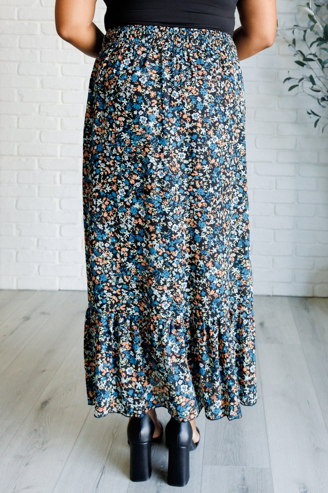 Flutter of Florals V - Neck Crop and Skirt Set - Driftwood Boutique