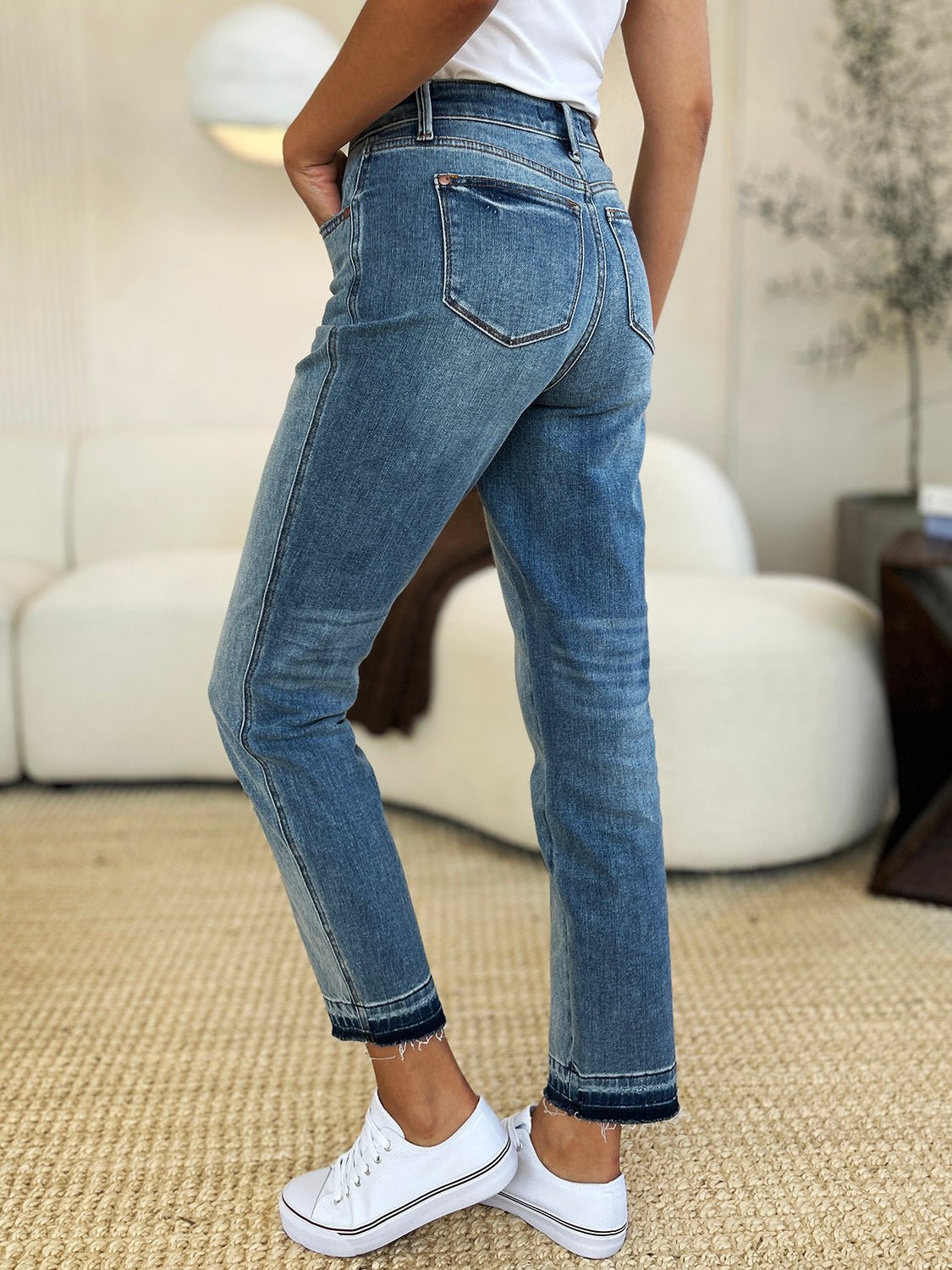 Harvey Mid Rise Rigid Magic Boyfriend Jeans - Driftwood Boutique