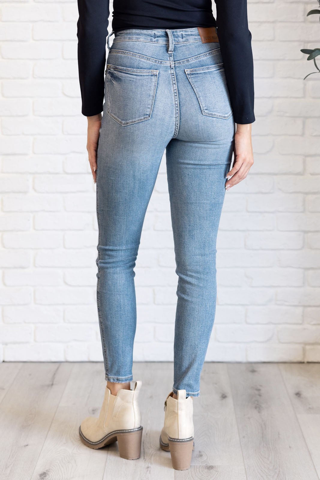 Justine High Rise Control Top Contrast Wash Skinny Jeans - Driftwood Boutique