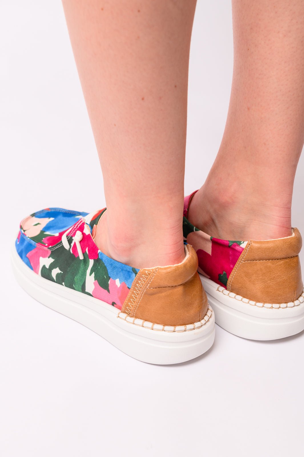 Kayak 2 Shoes in Floral - Driftwood Boutique