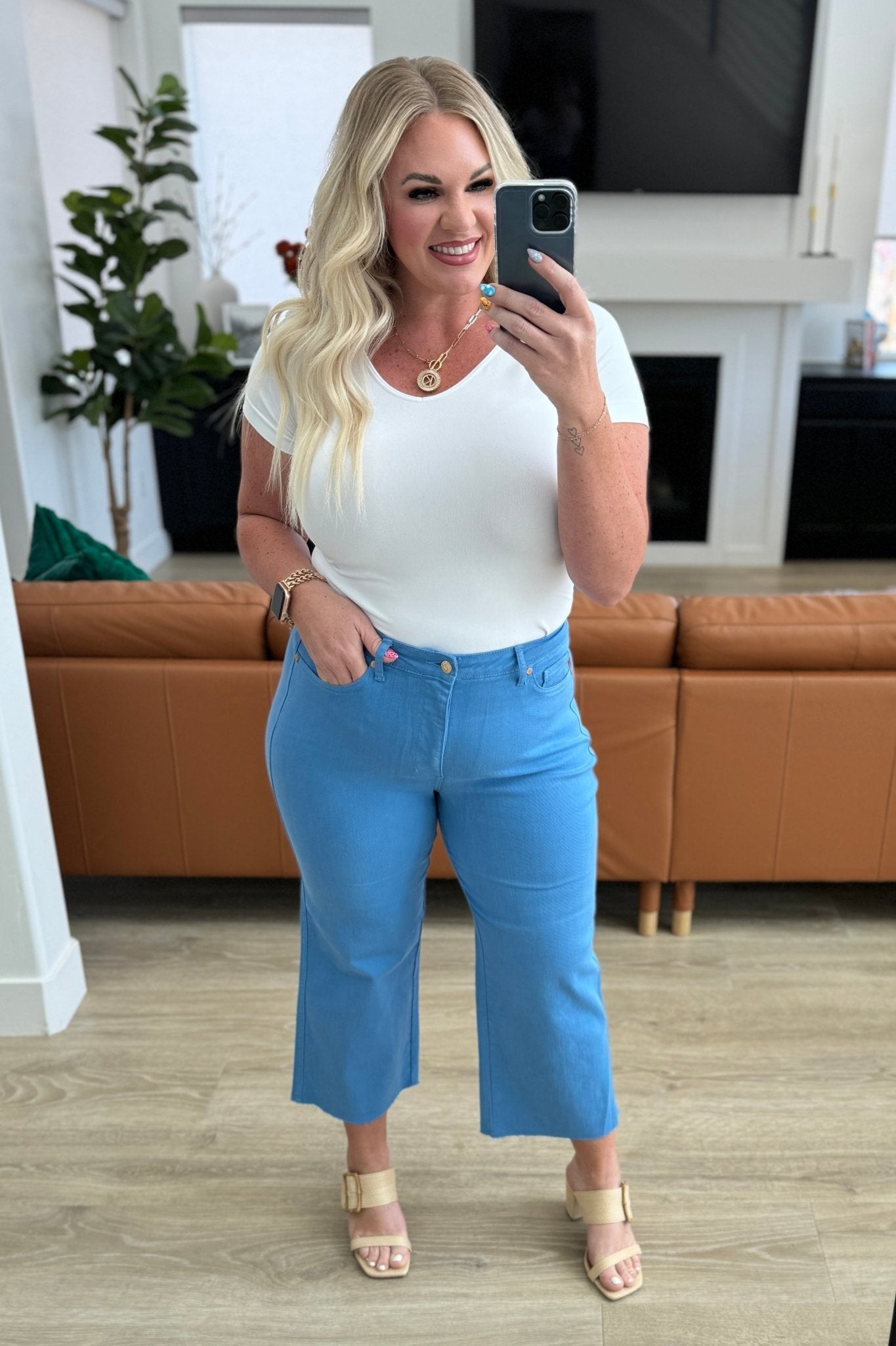 Lisa High Rise Control Top Wide Leg Crop Jeans in Sky Blue - Driftwood Boutique