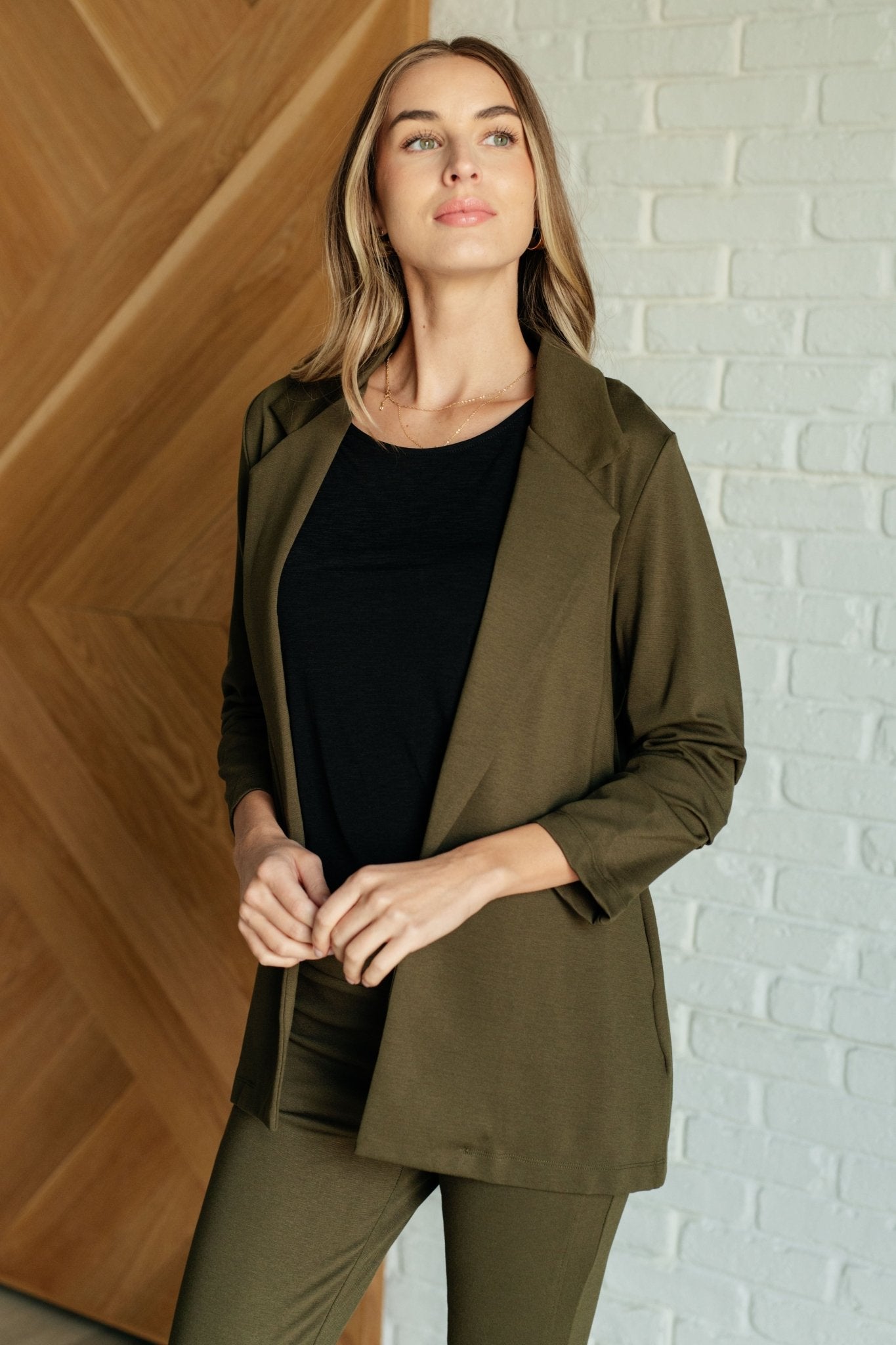 Magic 3/4 Blazer in Olive - Driftwood Boutique