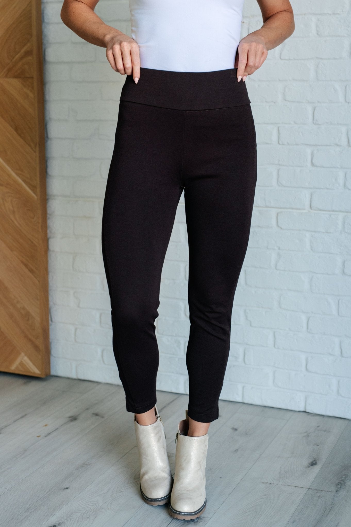 Magic Ankle Crop Skinny Pants in Chocolate - Driftwood Boutique