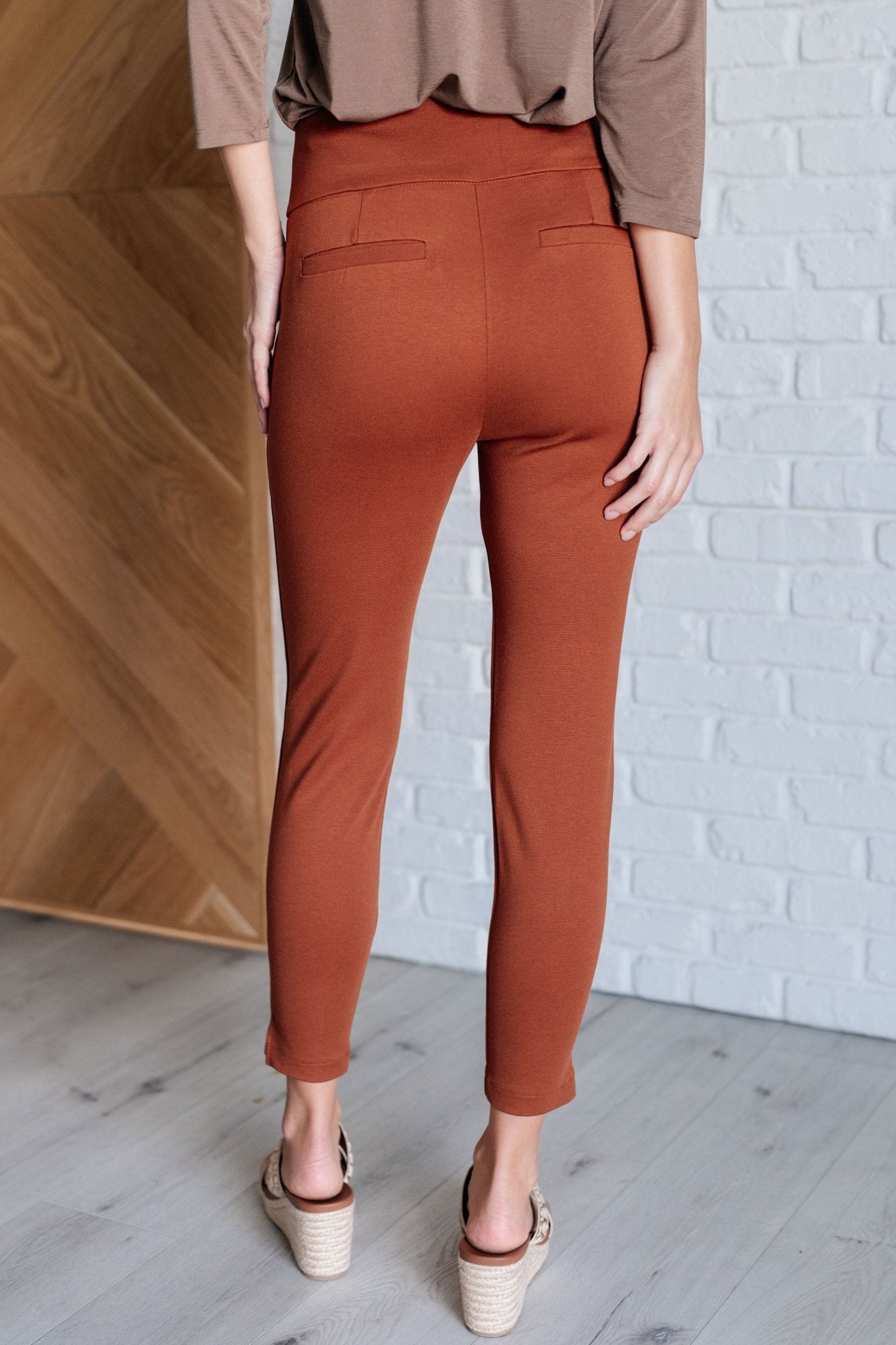 Magic Ankle Crop Skinny Pants in Rust - Driftwood Boutique