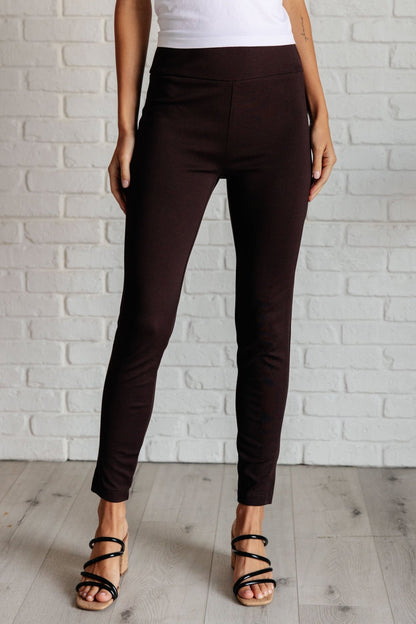 Magic Skinny 28" Pants in Chocolate - Driftwood Boutique
