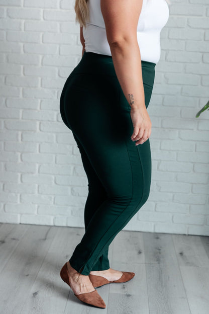 Magic Skinny 28" Pants in Hunter Green - Driftwood Boutique
