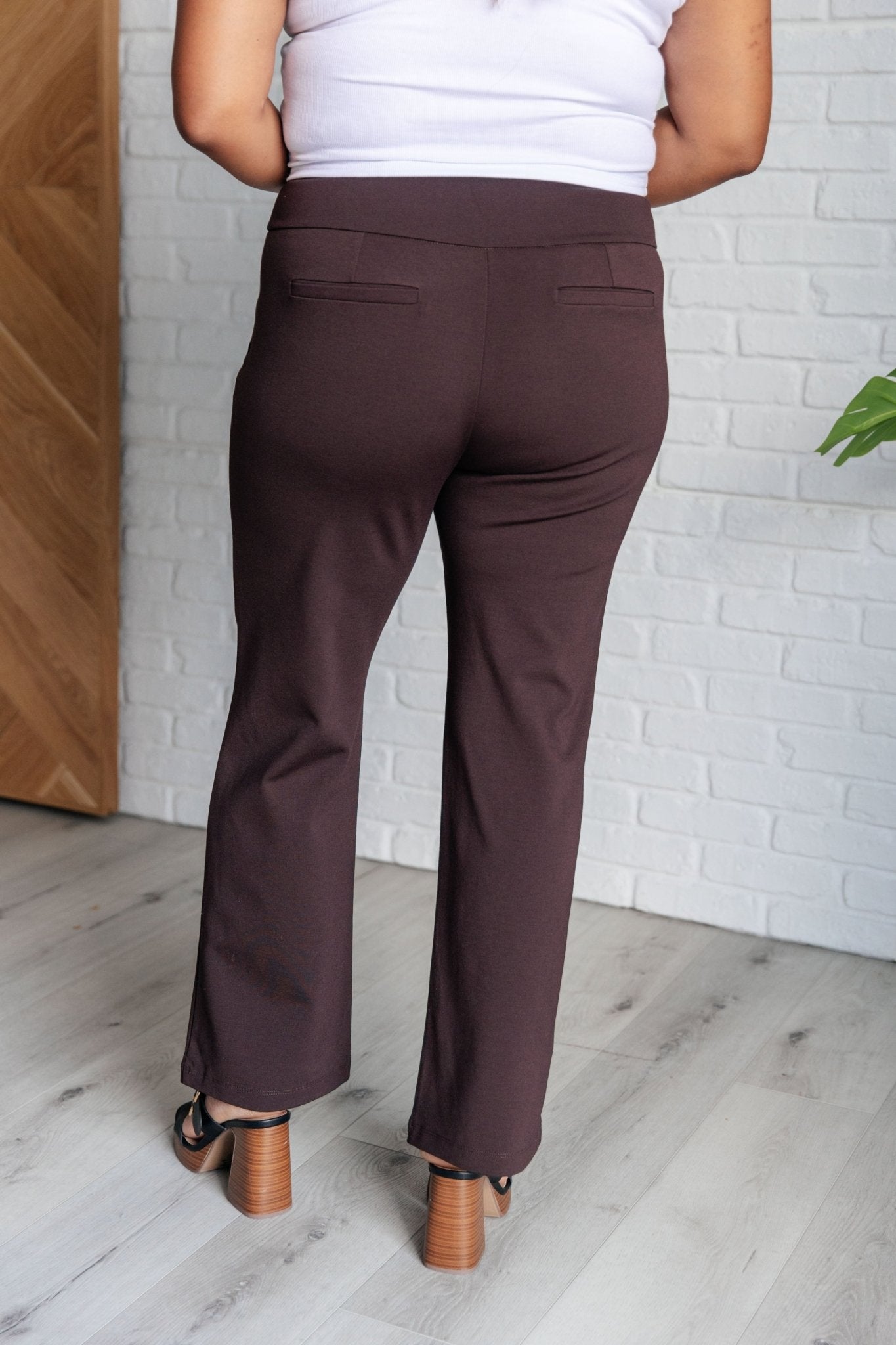 Magic Straight Pants in Chocolate - Driftwood Boutique