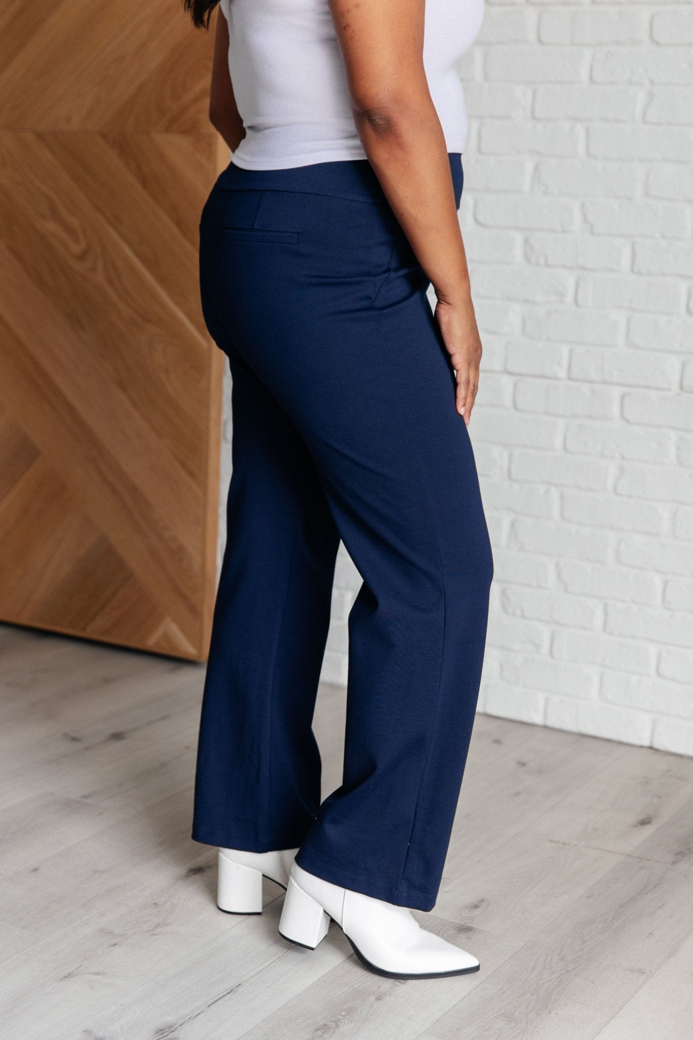 Magic Straight Pants in Navy - Driftwood Boutique