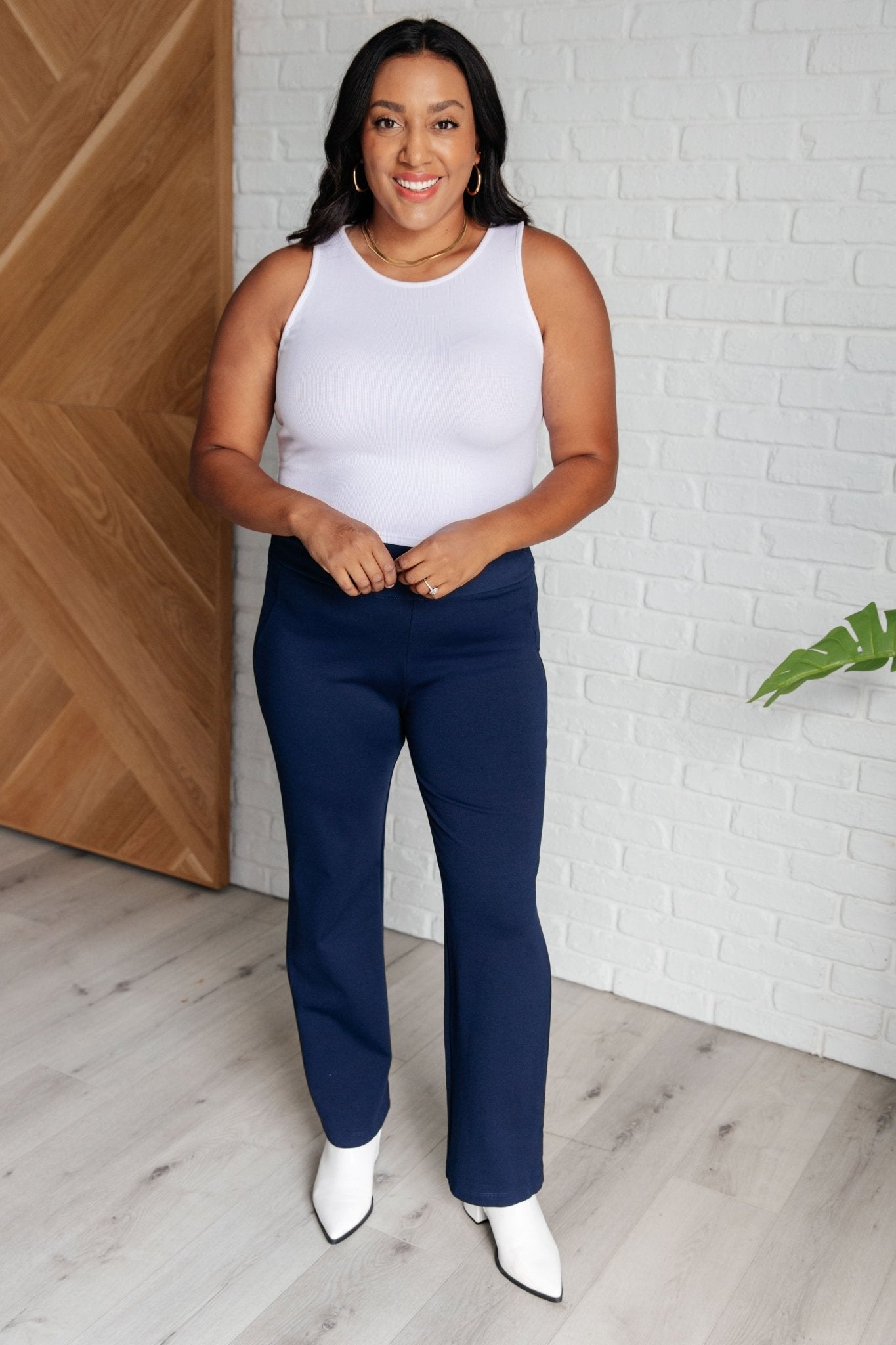 Magic Straight Pants in Navy - Driftwood Boutique