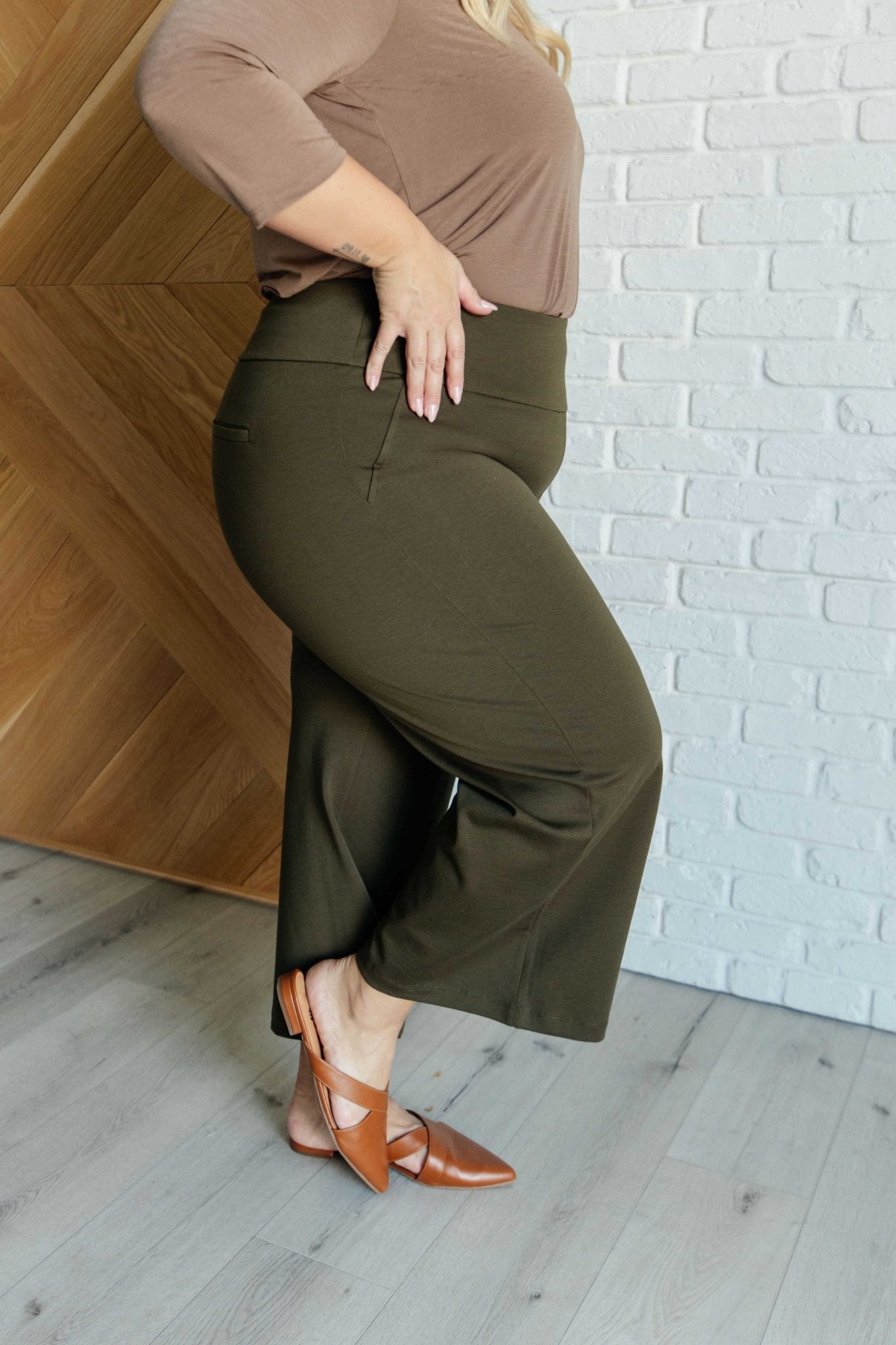 Magic Wide Leg Crop Pants in Olive - Driftwood Boutique