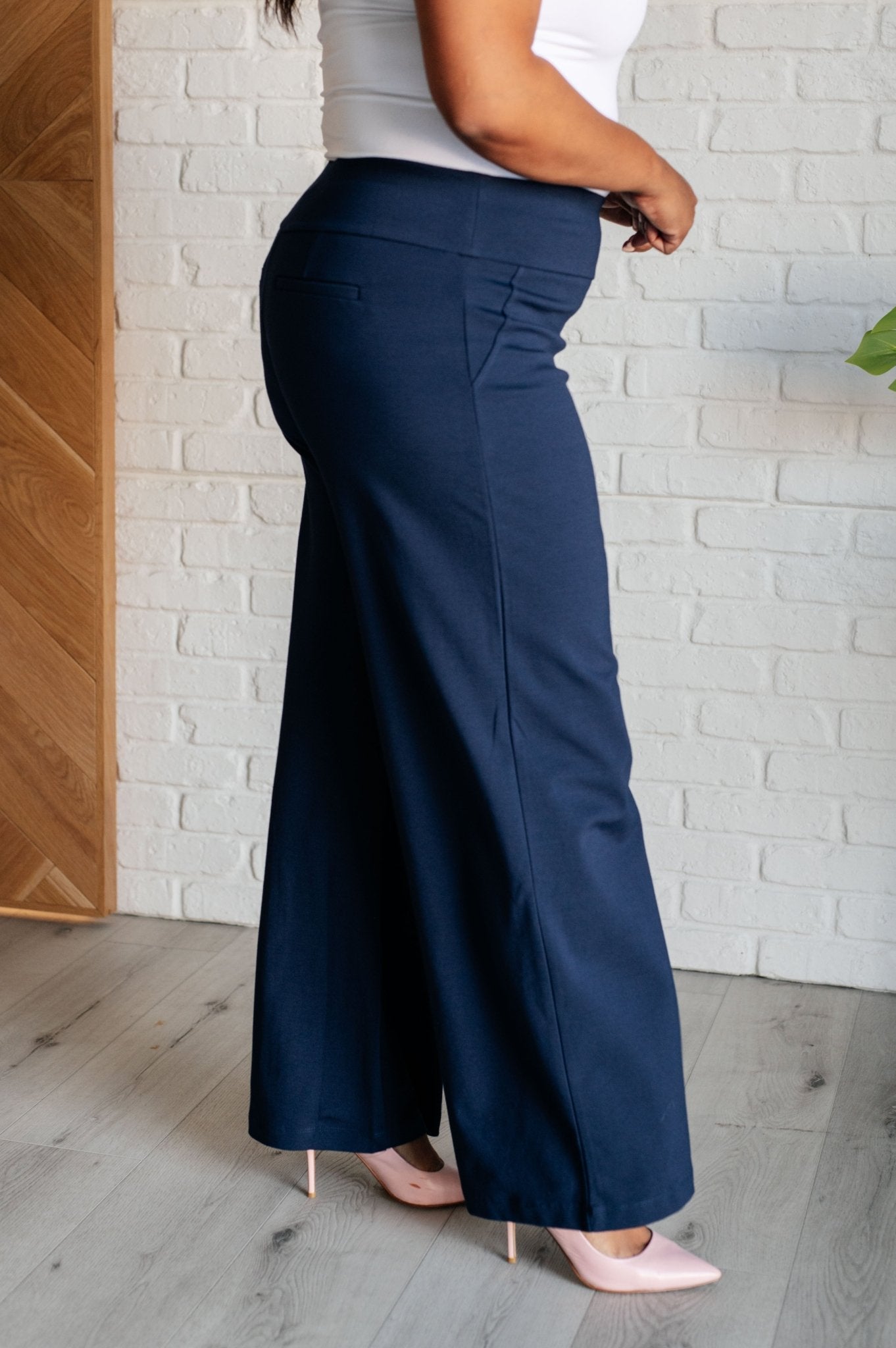 Magic Wide Leg Pants in Navy - Driftwood Boutique