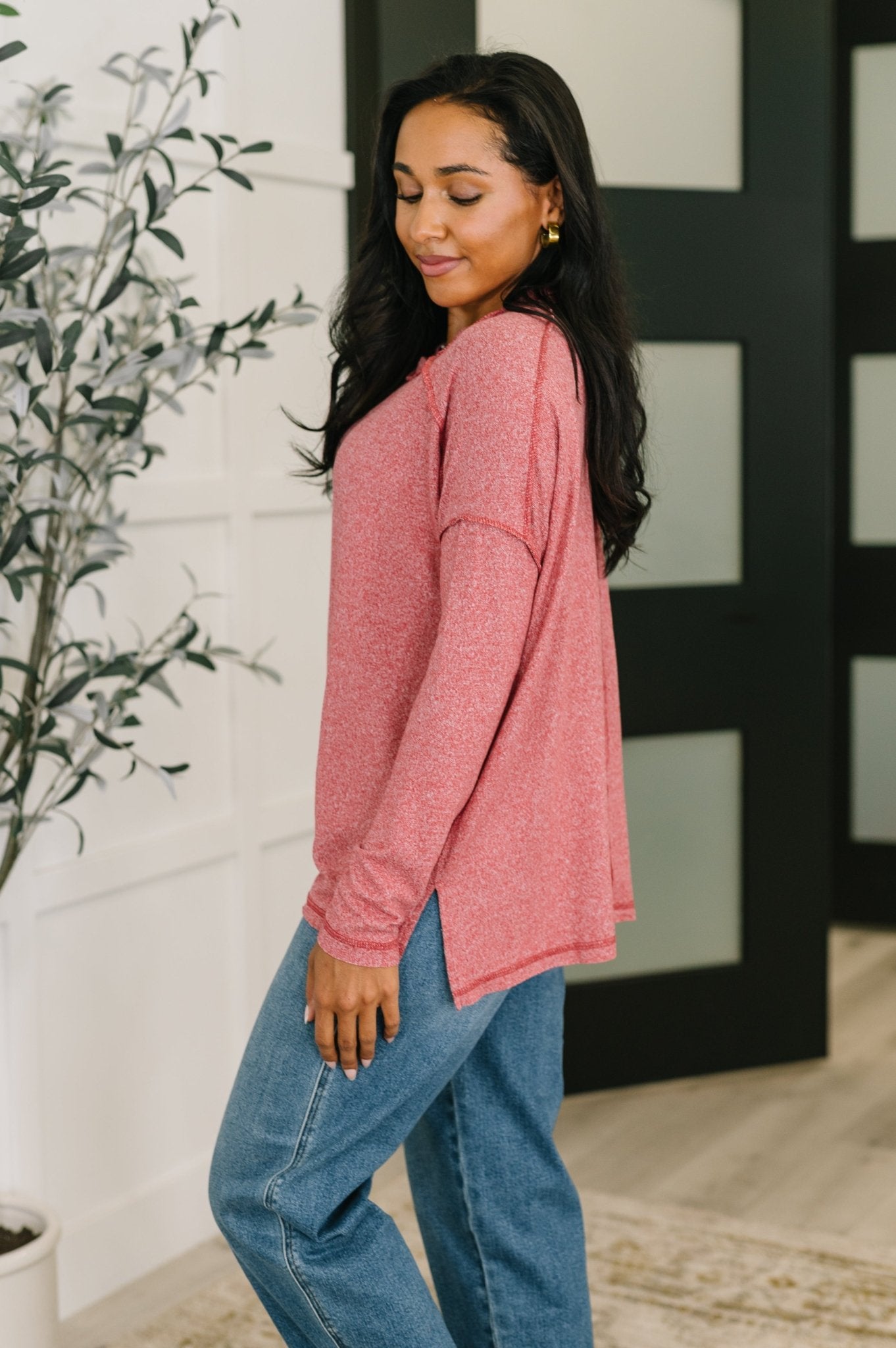 Mellow Mood Heathered Pullover in Dark Red - Driftwood Boutique