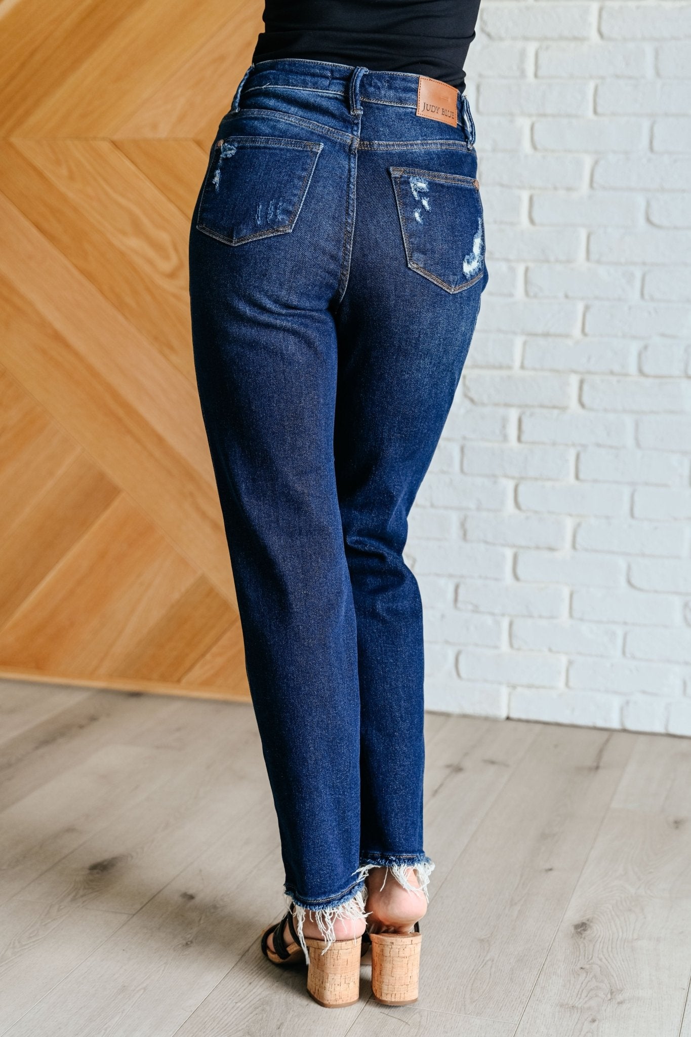 Montana High Rise Rigid Magic Distressed Straight Jeans - Driftwood Boutique
