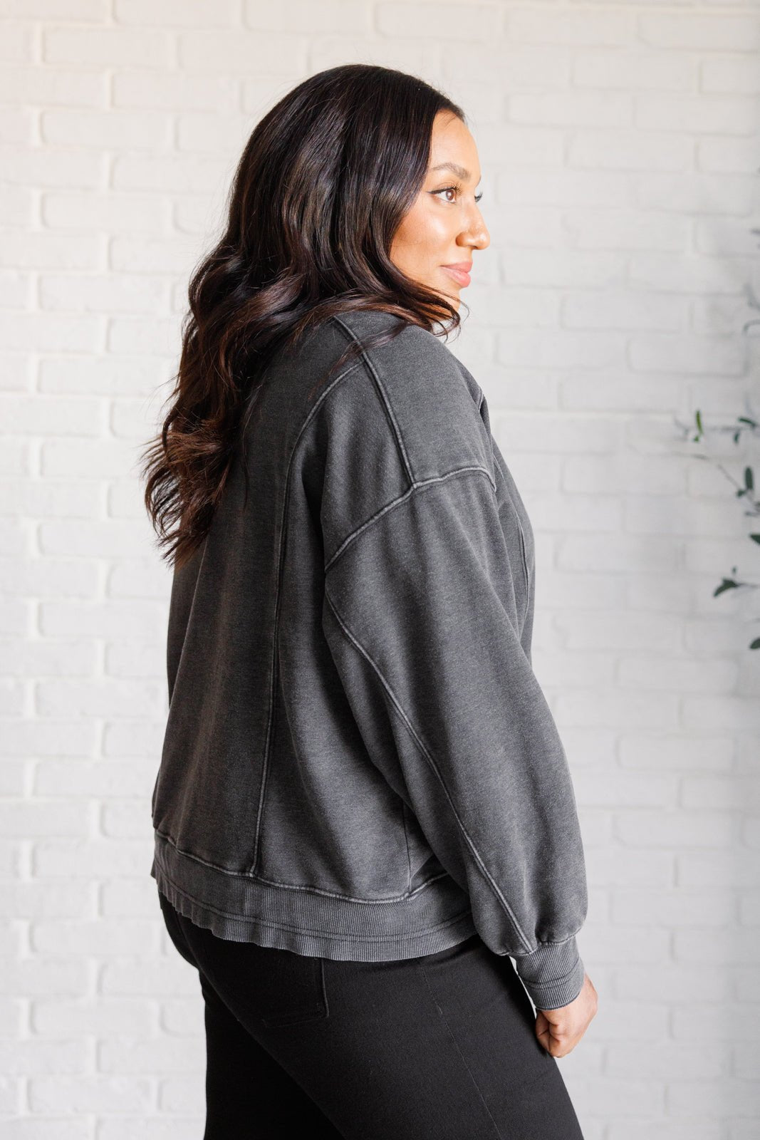 Quick Fix Mineral Wash Crew Neck Pullover in Black - Driftwood Boutique