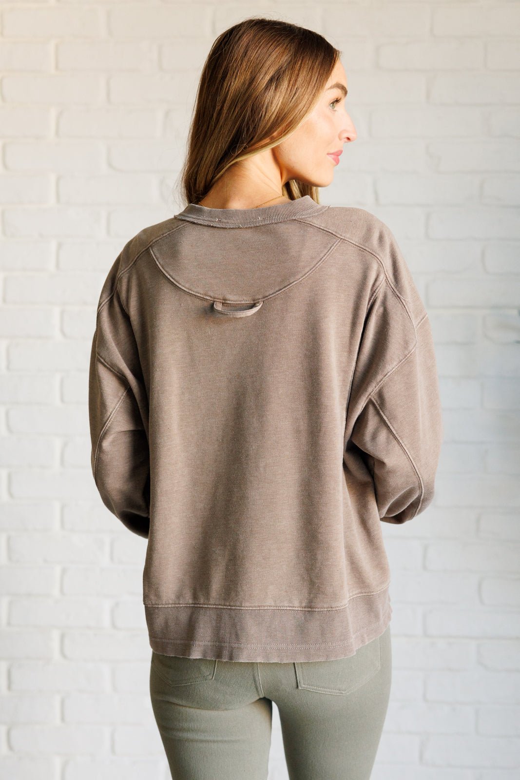Quick Fix Mineral Wash Crew Neck Pullover in Mocha - Driftwood Boutique