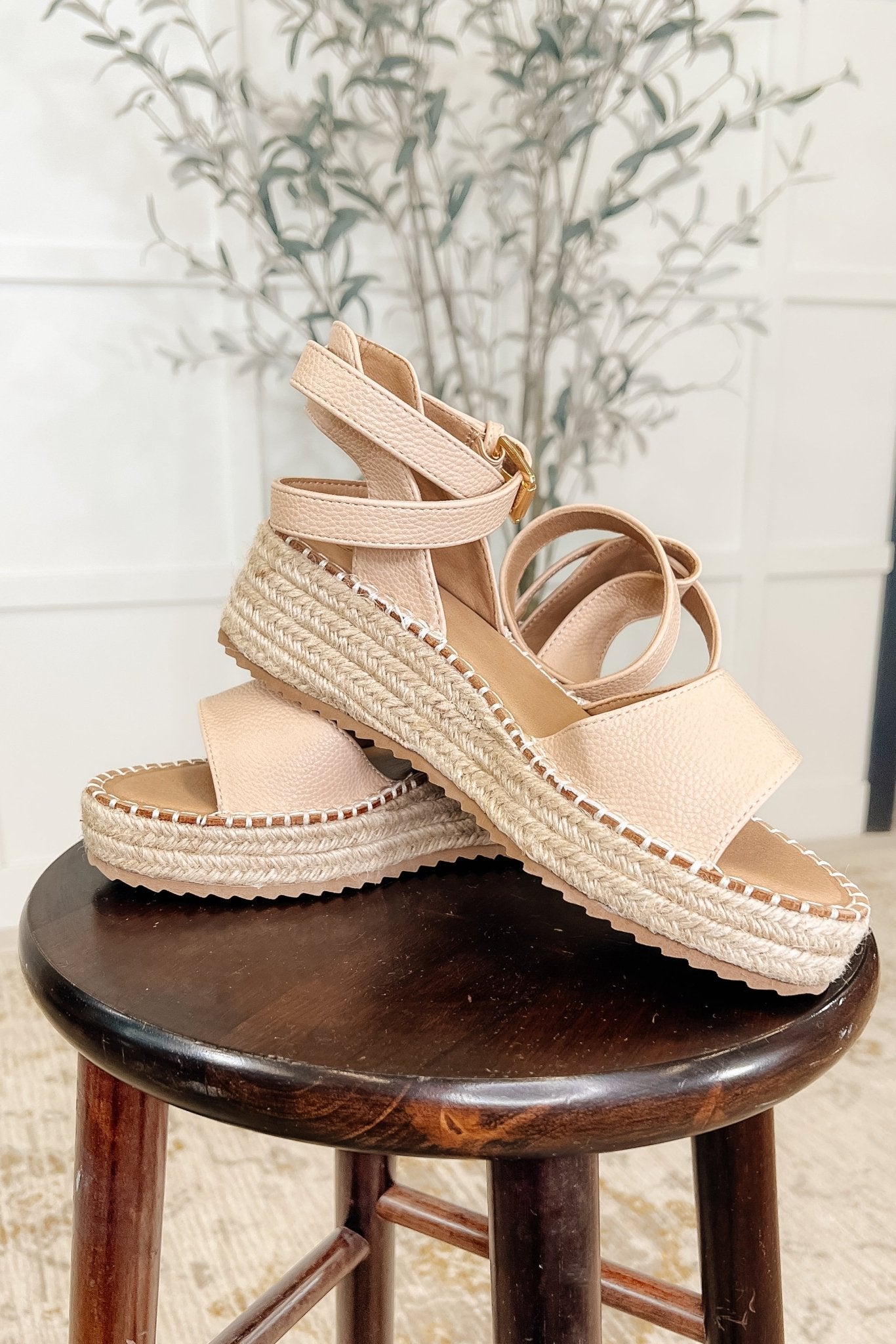 Sandy Heights Platform Sandals in Blush - Driftwood Boutique