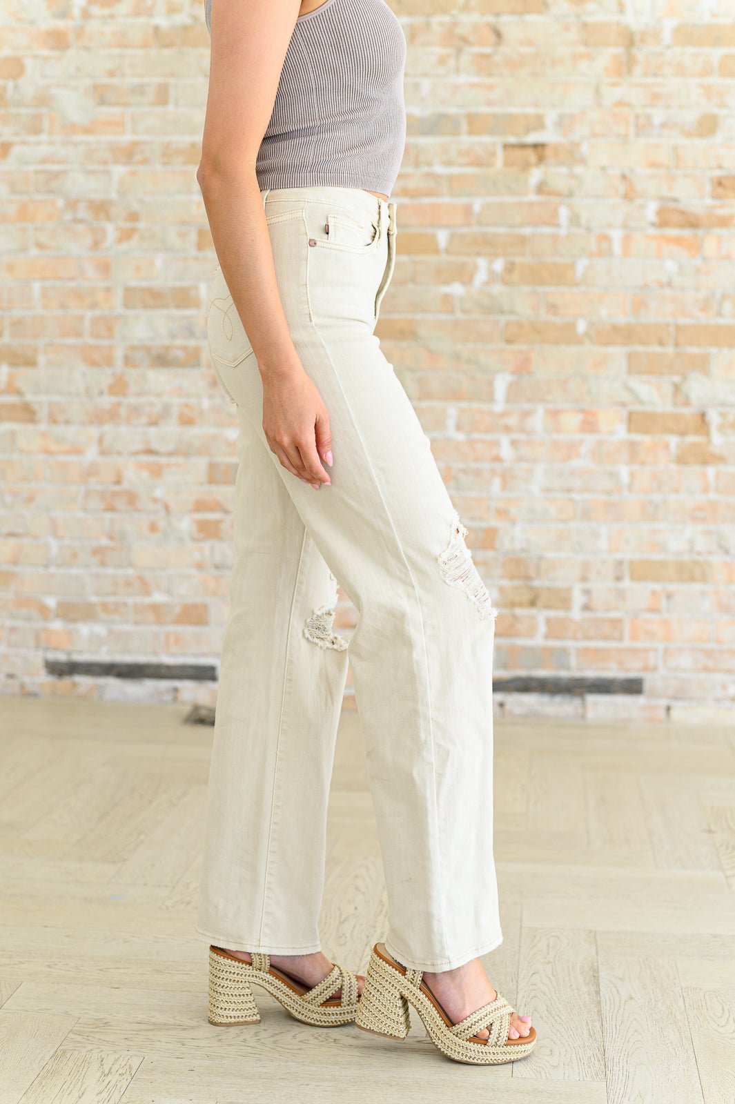Selena High Rise Distressed 90's Straight Jeans in Bone - Driftwood Boutique
