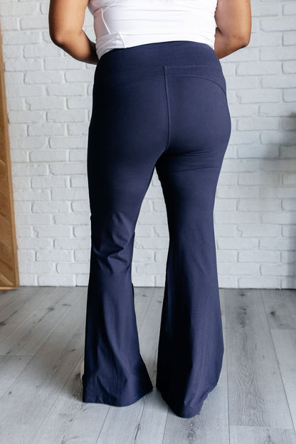 Stamina Stride Flare Leggings in Navy - Driftwood Boutique