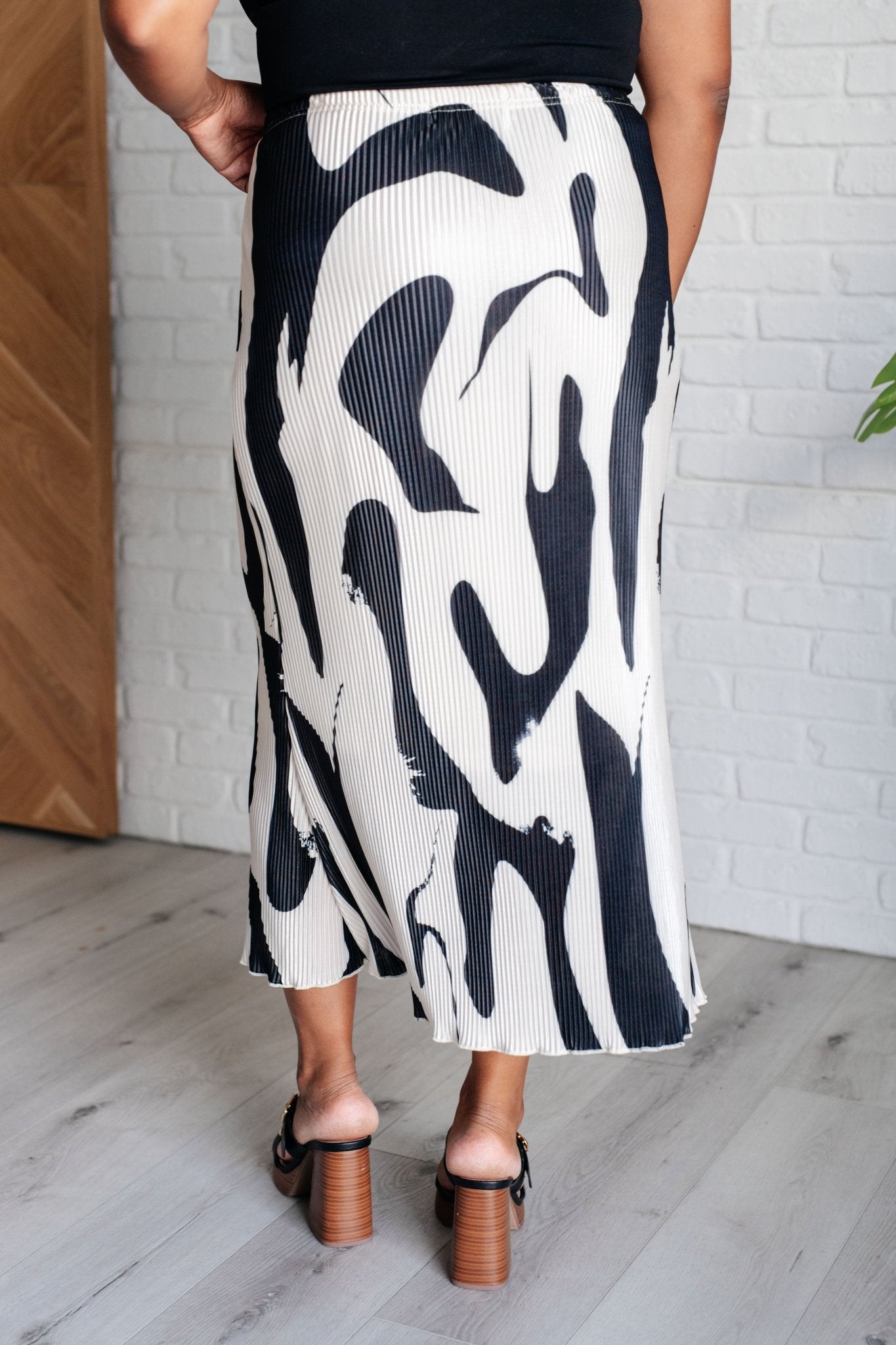 Thoroughly Modern Plisse Midi Skirt - Driftwood Boutique