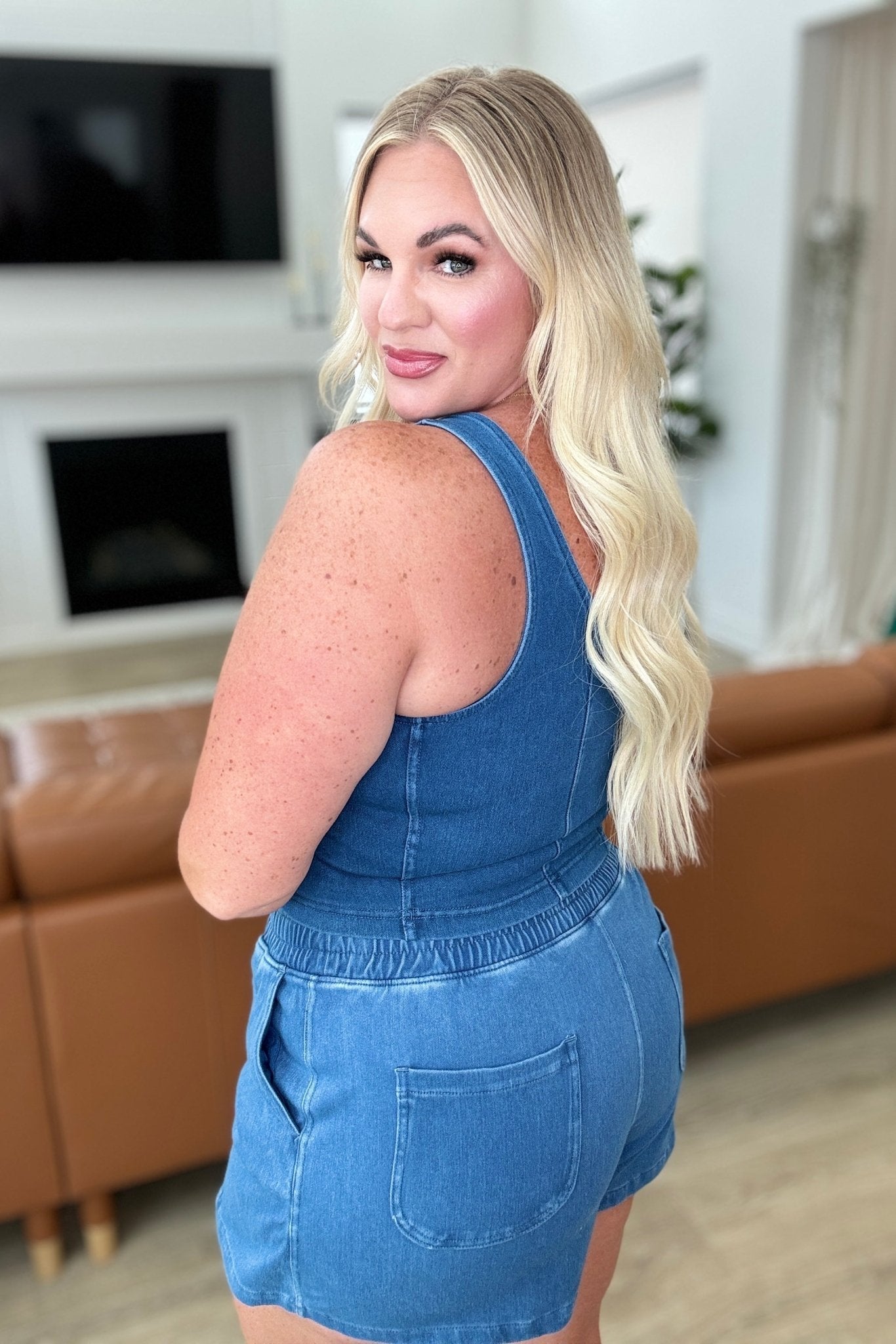 Urban Blues Scoop Neck Top in Light Denim - Driftwood Boutique