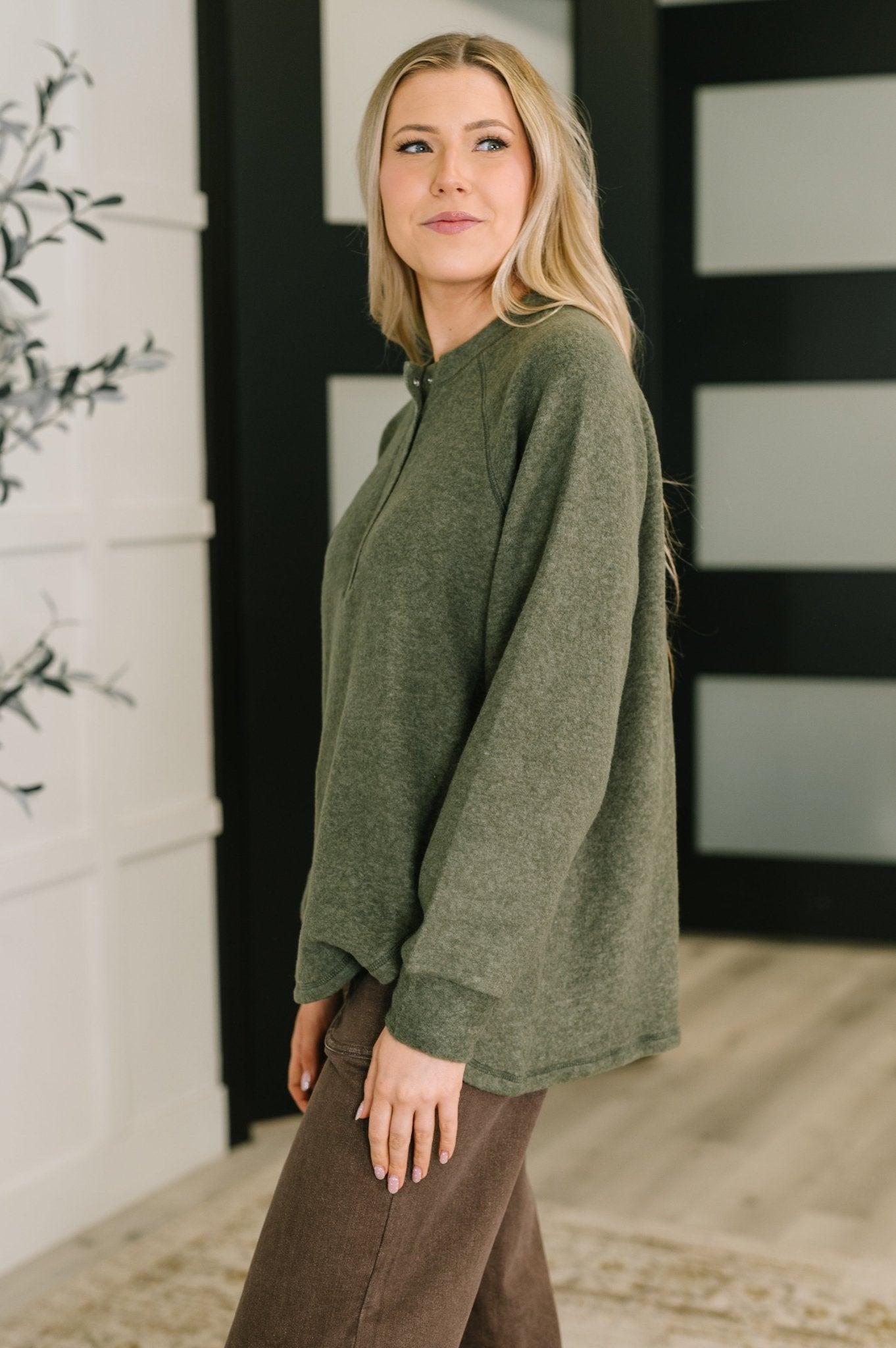 Urban Flux Scooped Hi - Low Long Pullover in Olive - Driftwood Boutique