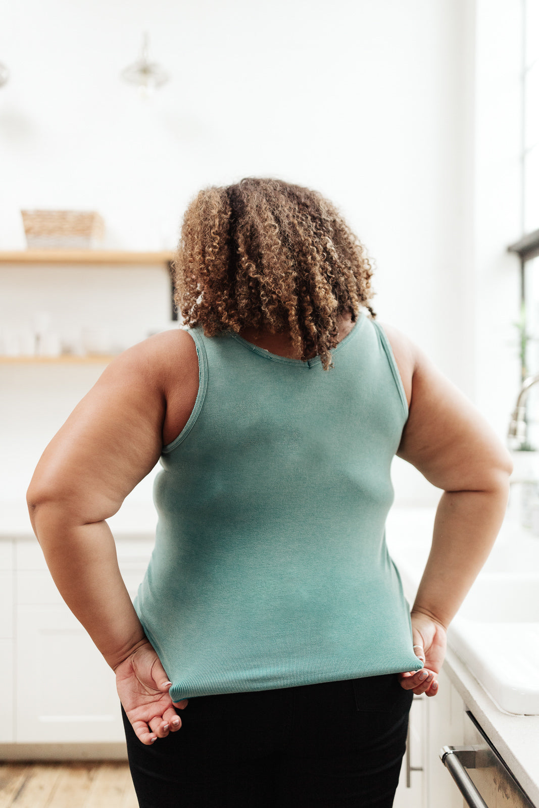 Stay Easy Tank In Aqua