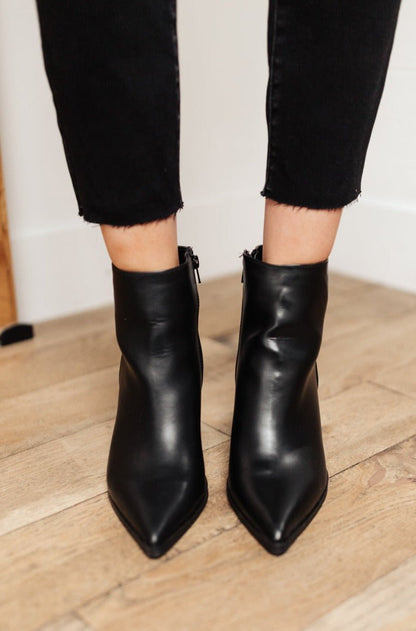 Amari Ankle Boots In Black - Driftwood Boutique
