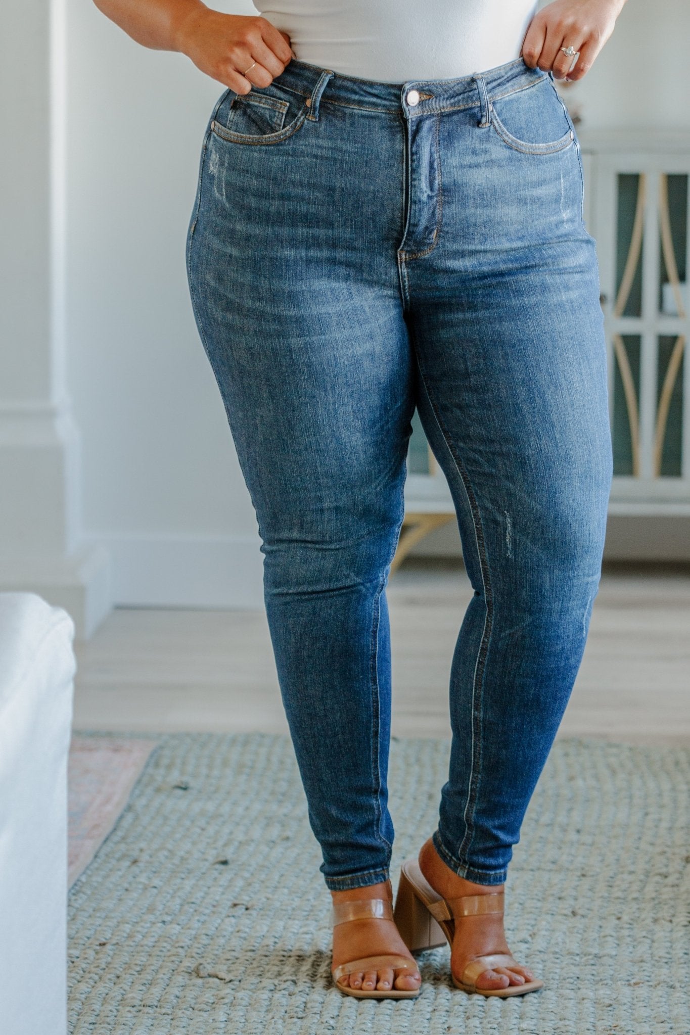 Cora High Rise Control Top Skinny Jeans - Driftwood Boutique
