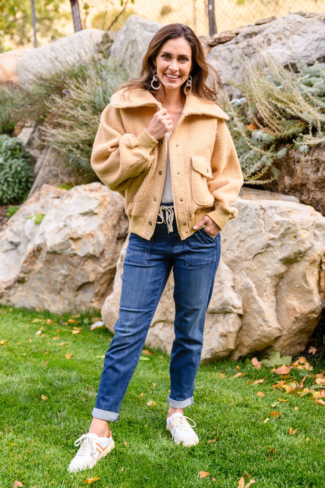 Don't Stress Oversized Collar Sherpa Jacket In Taupe - Driftwood Boutique