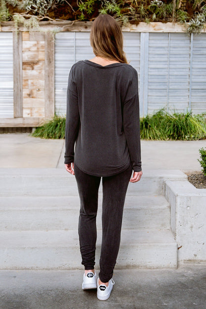 Essential Lounge Top In Black Lava - Driftwood Boutique