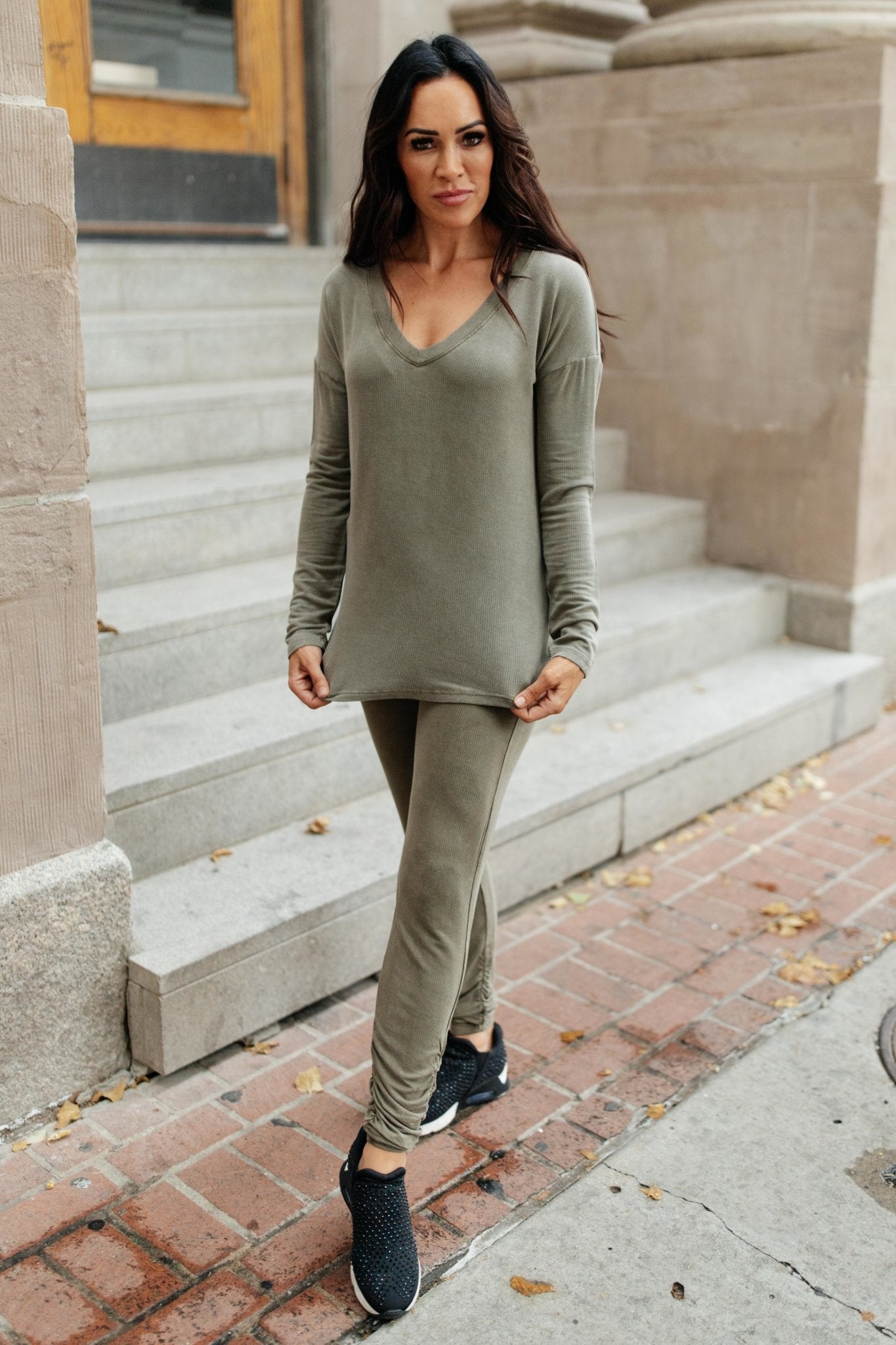 Essential Lounge Top in Mineral Wash Olive - Driftwood Boutique