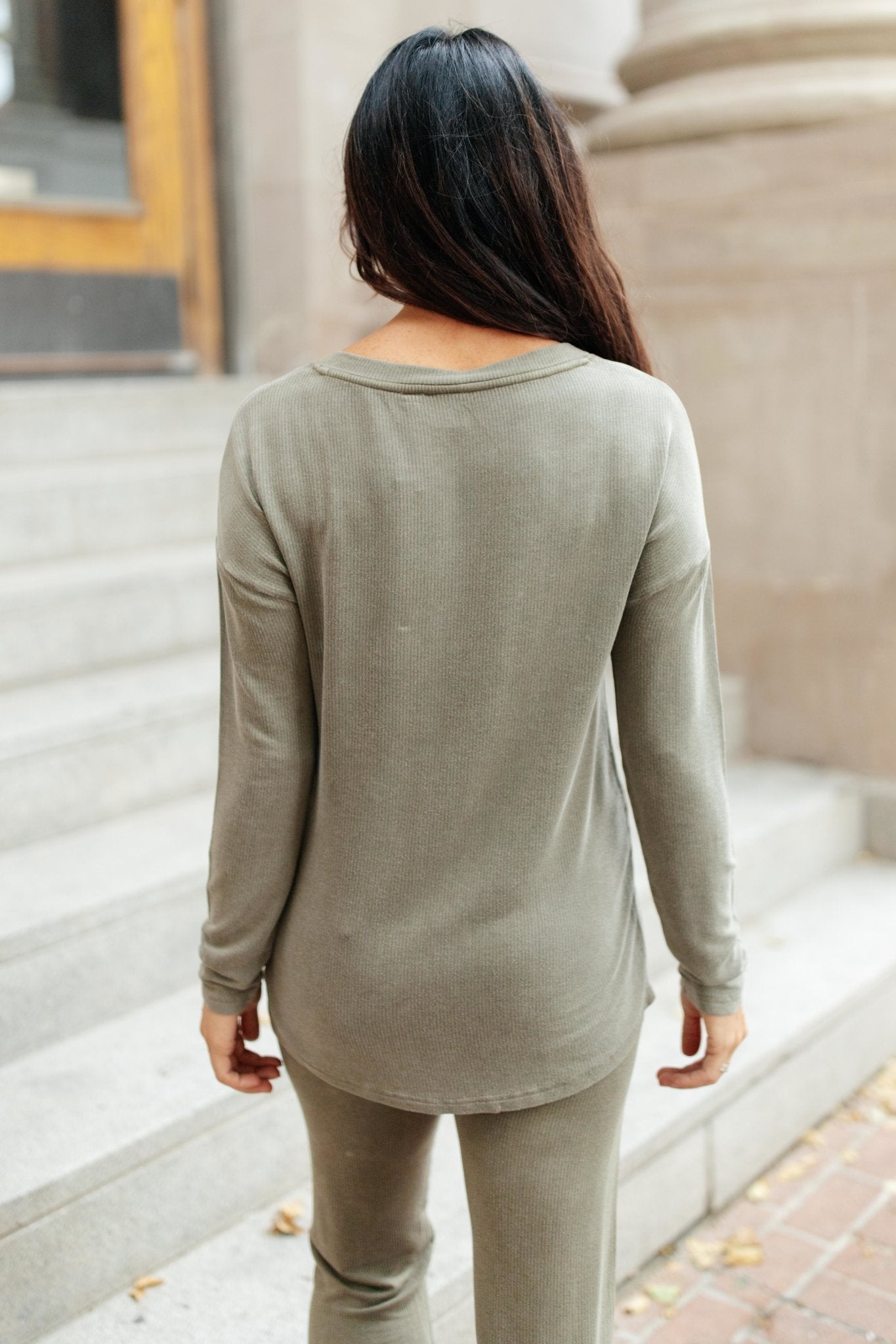 Essential Lounge Top in Mineral Wash Olive - Driftwood Boutique