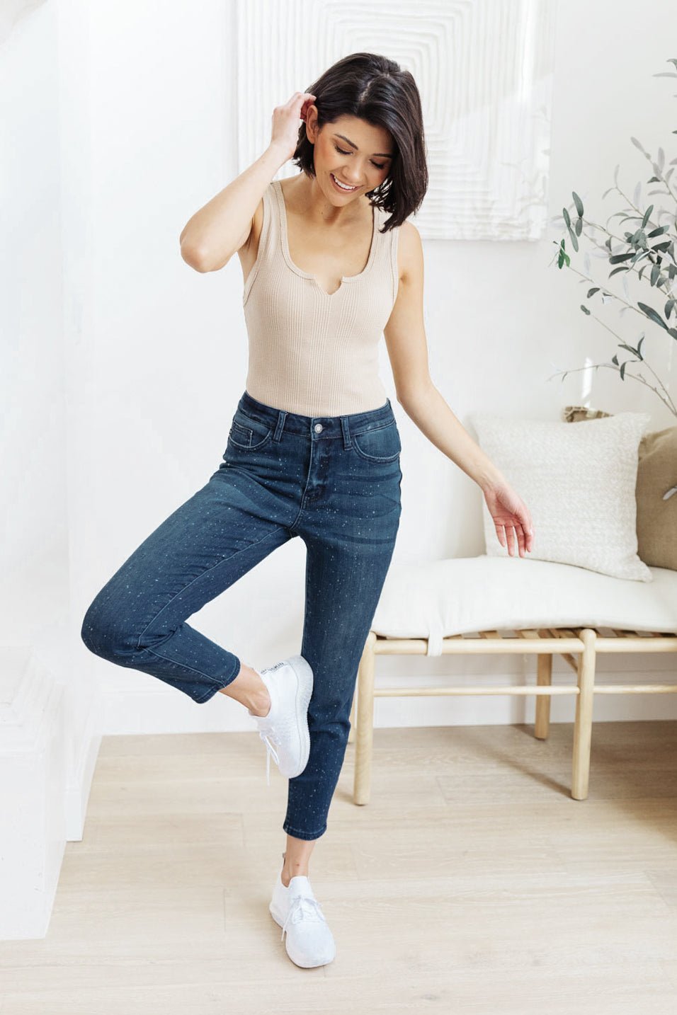 Mid-Rise Relaxed Fit Mineral Wash Jeans - Driftwood Boutique