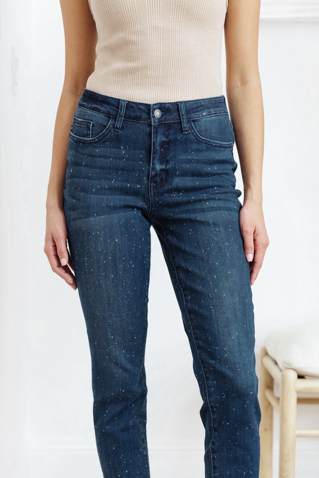 Mid-Rise Relaxed Fit Mineral Wash Jeans - Driftwood Boutique