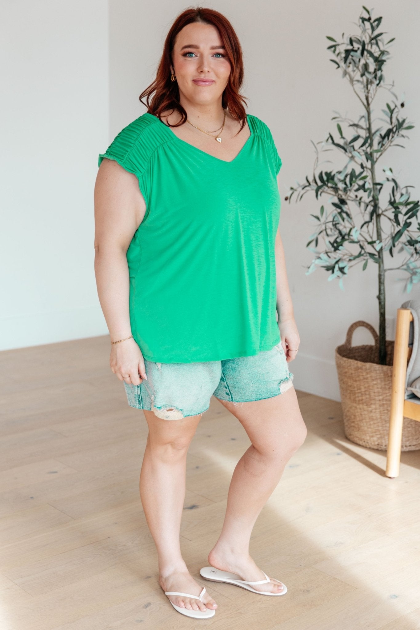 Ruched Cap Sleeve Top in Emerald - Driftwood Boutique